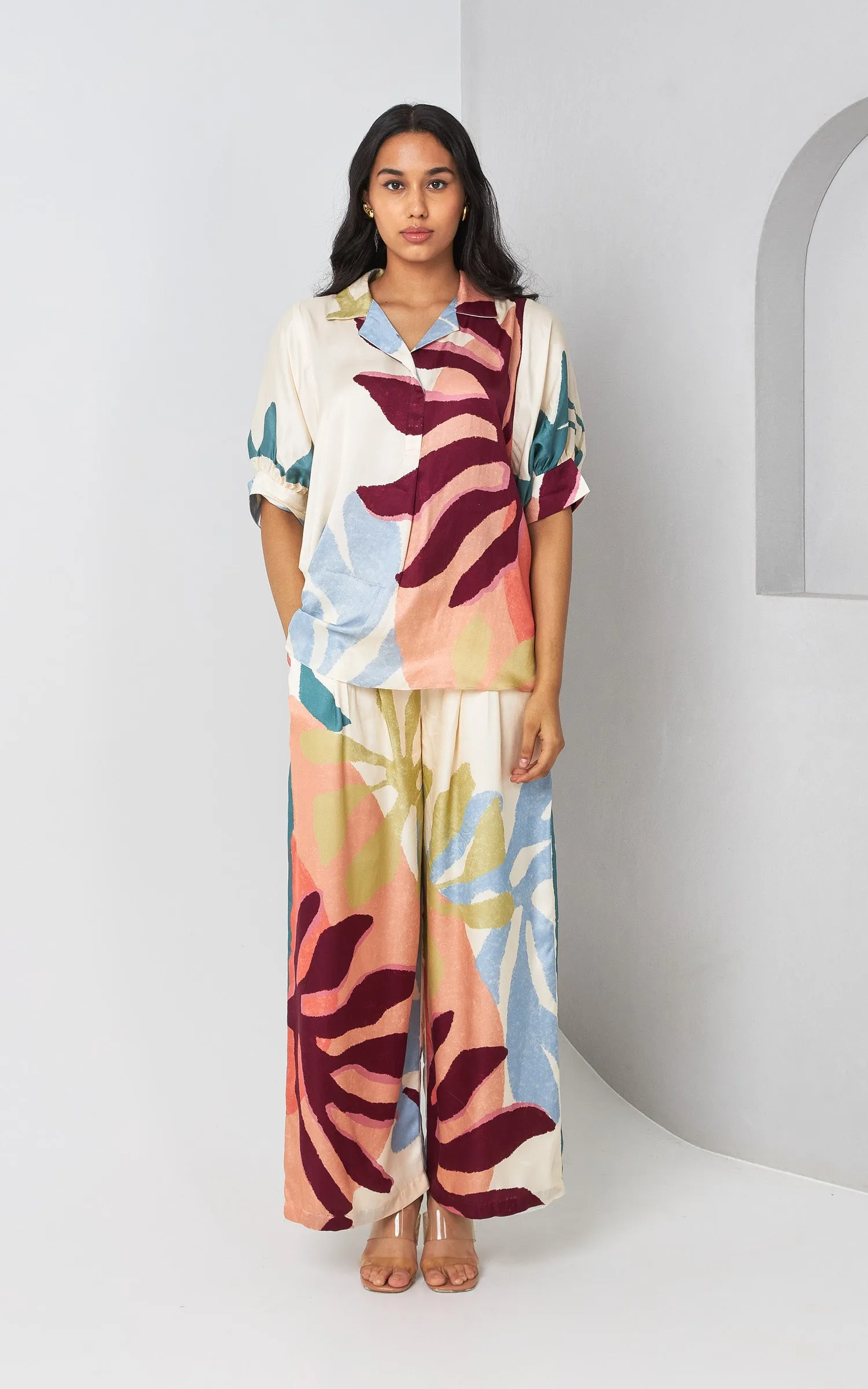 Abstract Printed  V Neck Top Set