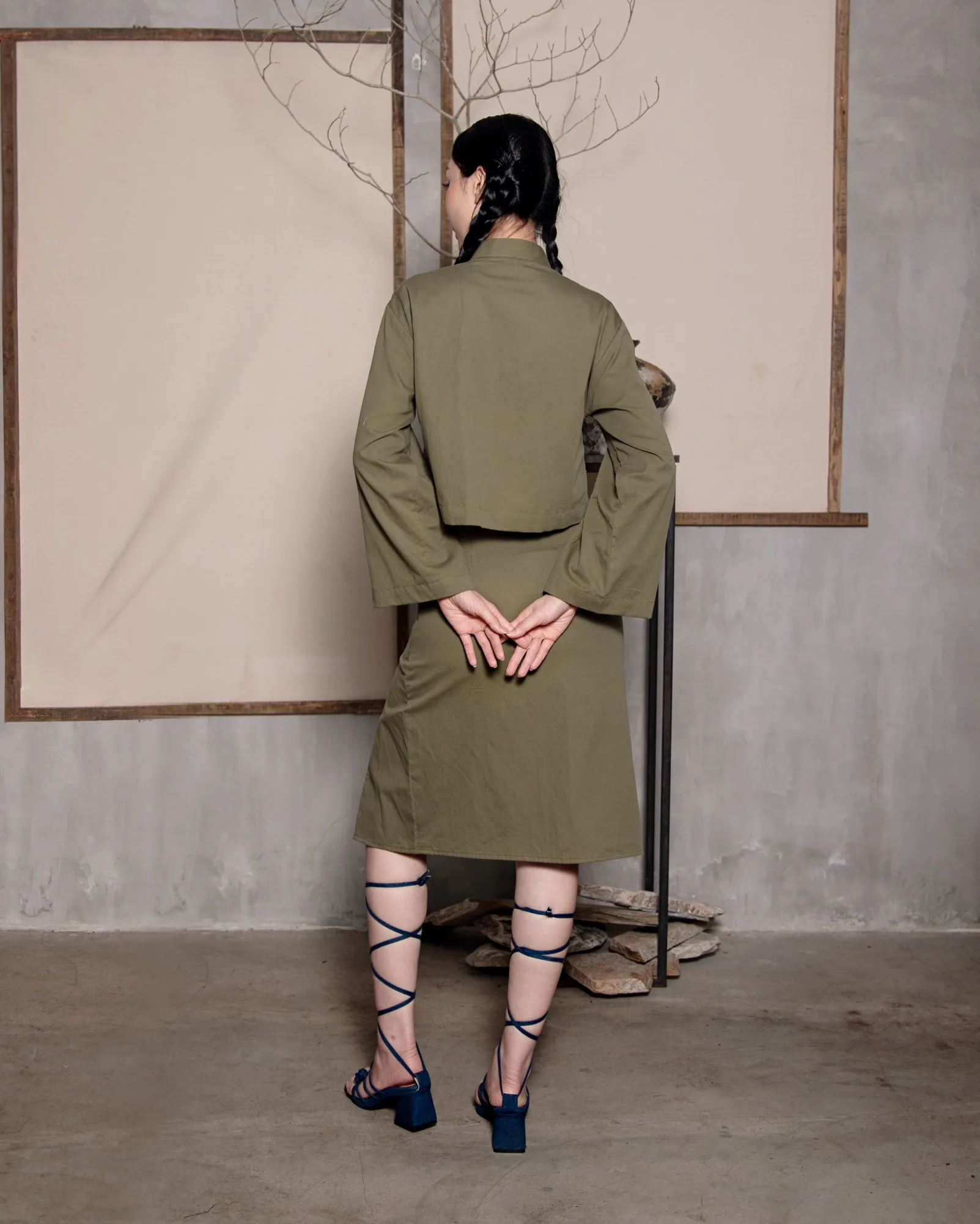 Chang Tang Krop / Slit Skirt Pankou Depan (Army Green)