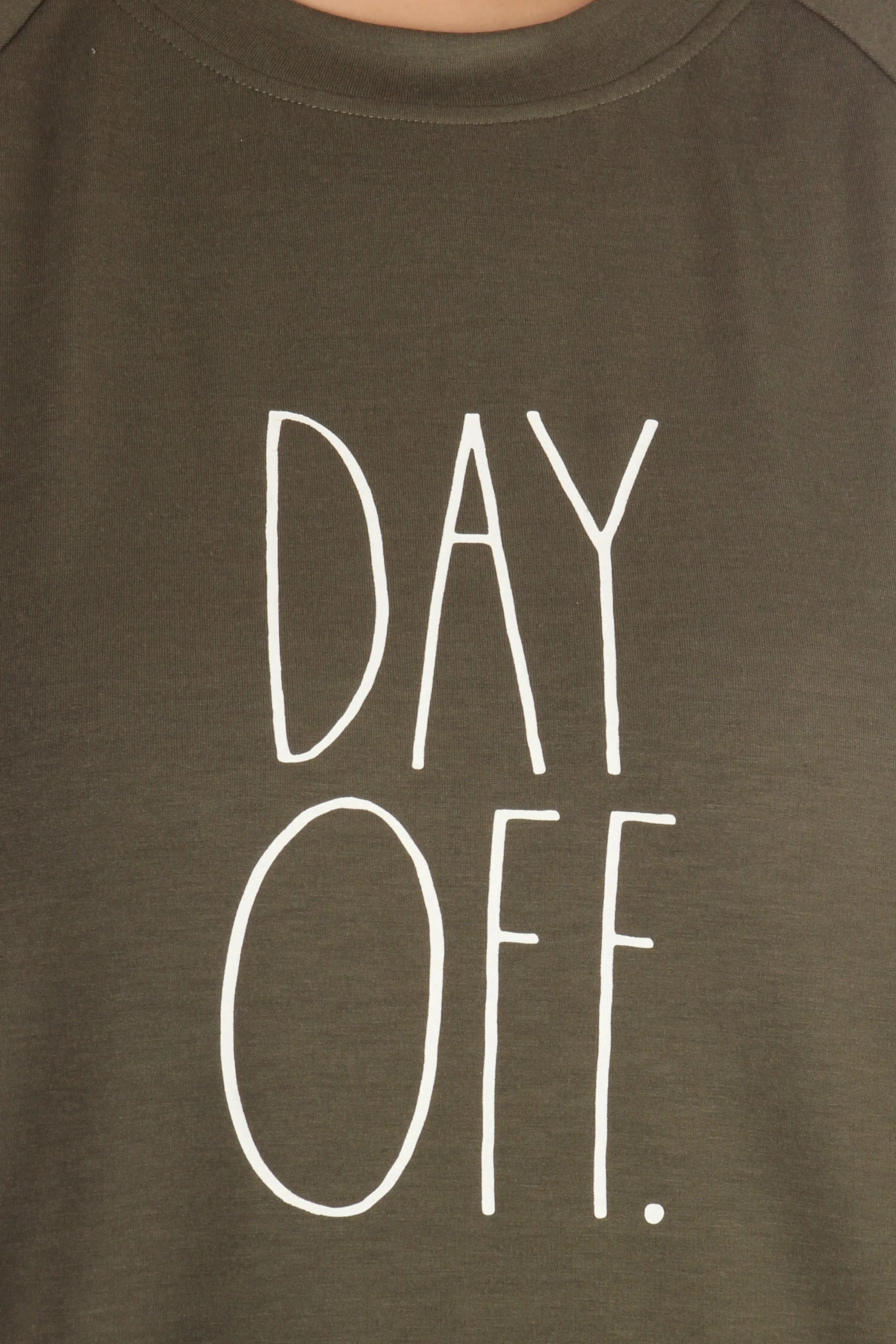 Women's "DAY OFF" Plus Size Studio Raglan Sweatshirt